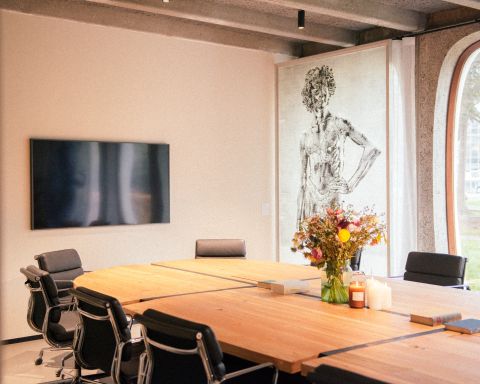 Meeting room in a coworking center in Brussels - Fosbury and Sons Boitsfort